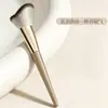 Pincel de Contorno Ondulado em Estoque na Fábrica, Pincel para Laterais do Rosto que se Adapta aos Contornos Faciais, Pincel para Blush com Cerdas Macias, Pincel Único de Maquiagem