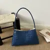 Bolso cuadrado pequeño casual de diseño de nicho, bolso nuevo para mujer moderno y a la moda, bolso de hombro y cruzado personalizado para el verano 2026