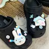 Zapatos Croc DIY Accesorios de Flores Rellenos Lindos Dibujos Animados de Xiaomi Fei Casa Pequeña Hebilla de Zapato Superior Adaptación Venta al por Mayor Comercio Exterior