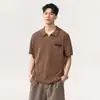 2026 Verão Estilo Old Money Textura de Harpa Costurado à Mão Gola Seagull Camisa Polo de Manga Curta Camiseta Casual Masculina com Lapela
