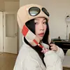Nuevo sombrero de otoño e invierno estilo japonés para mujer, sombrero cálido con forro polar y gafas, sombrero versátil a prueba de viento y protector de orejas estilo aviador
