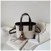 Bolso cubo retro de moda para mujer de comercio exterior transfronterizo, bolso de hombro y bandolera de nicho de alto valor, moderno