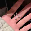 Brinco de Orelha com Borboleta e Franja Totalmente Cravejado de Diamantes Feminino 2026 Novo Leve Luxo High-End Único Lindo Brincos Joias de Orelha