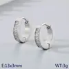 Brincos Europeus e Americanos de Aço Inoxidável Cravejados com Diamantes Ouro 18K Modernos para Casal Homens e Mulheres Design Versátil Joias de Aço Titânio Prontos para Venda