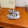 Sapatos de Couro para Meninas 2026 Outono Novo Estilo Sapatos Sociais Uso Diário Sapatos de Couro Estilo Retrô Sapatilha de Ballet Sapatos Individuais Infantis