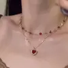 Collar Multicapa Corazón de Bayas para Mujer Tendencia Dulce Fresco Gargantilla con Cordón de Cuero