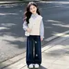 Traje Fresco de Otoño para Niñas 2026 Nueva Moda Infantil Versátil Top para Niña Jeans Ropa de Otoño Conjunto de Dos Piezas