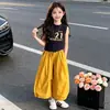 Conjunto de Roupa de Verão para Meninas 2026 Novo Estilo Moda Letra Regata de Verão Calça Larga Fina Infantil Conjunto de Duas Peças