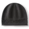 Nuevo gorro de cachemira para otoño e invierno, gorro de punto jacquard calado para mujer, cálido y a prueba de frío, gorro de punto simple y versátil