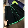 Shorts Masculino de Patchwork Estilo Americano, Secagem Rápida, Cores Frias em Color Blocking, Verão Fino, Outdoor, Nylon, Basquete, Esportes, Soltos, Praia