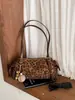 2026 Nova Bolsa Boston com Design de Nicho Textura da Moda Simples Grande Capacidade Camurça Bolsa de Ombro Único Transversal