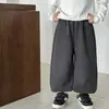 Calça longa de fleece Tongku 2026 para meninos no inverno, calça de moletom larga e grossa para crianças, calça jogger estilosa e quente para bebês e crianças maiores
