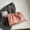 Bolsa de Ombro Fashionável para Axila Feminina Verão 2024 Nova Moda Casual Bolsa de Ombro Nicho Simples Grande Capacidade Bolsa Feminina