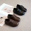 Zapatos de Cuero Genuino para Niños Estilo Británico Primavera y Otoño 2026 Suela Suave Zapatos Individuales para Niños Zapatos de Desempeño para Niños Zapatos de Tabla para Bebés Negros