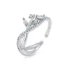 Anillo para Mujer Estilo Europeo y Americano Anillo de Corona con Microincrustaciones de Circonita Color Acero Anillo Ajustable para Dedo Índice Joyería de Diseño de Nicho