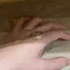 Anel de Dedo Flash de Diamante Carta de Amor de Berlim para Mulheres Luxo Leve Sensação de Alto Padrão Design de Nicho Doce Aberto Ajustável Anel Sensação Fria e Distante