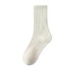 Cheng hogar calcetines al por mayor para mujer otoño e invierno forro polar gruesos cálidos de terciopelo calcetines de confinamiento para dormir simples versátiles calcetines de felpa