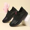 Zapatos de Tela de Verano del Viejo Pekín Zapatos para Mujer Malla Hueca Transpirables Zapatos Casuales Suela Suave Zapatos de Malla Planos Slip-on Zapatos para Mamá