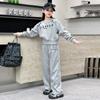 Cuk girls primavera y otoño nuevo traje con sentido de diseño de letras niñas moderno frito calle manga larga pantalones conjunto de dos piezas