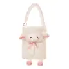 Caja de pañuelos de peluche para coche de ovejita suave y linda, portapañuelos colgante para coche, bolsa colgante de pañuelos de dibujos animados linda