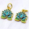 Acessórios de ouro fosco de boa qualidade liga gota de óleo cloisonné tridimensional pingente de Lótus pulseira de corda vermelha pingente pingente para celular