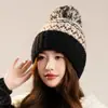 Gorro Rojo Navideño Estilo Otoño e Invierno para Hombres y Mujeres Lindo Pompon de Piel Gorro de Lana Tejido Cálido Protección para Orejas Gorro de Punto Invierno