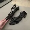 Sandalias romanas retro de estilo coreano con tiras cruzadas para mujer, adecuadas para uso en exteriores, nuevo modelo de verano 2026, combinadas con faldas, zapatillas de punta de tacón bajo