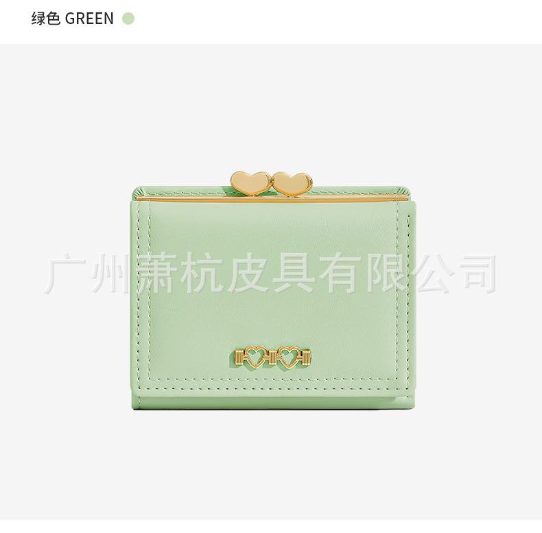 Y8535---790_17.jpg