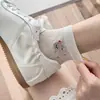 Meias esportivas finas de corte baixo, respiráveis e absorventes de suor, com bordado de urso fofo, sem costura, para mulheres, de verão