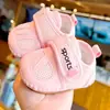Sapatos de bebê sola macia antiderrapante primavera e outono novo estilo sapatos para bebê iniciante 0-1 ano sapatos para caminhar malha respirável