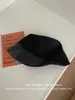 Sombrero de pescador retro estilo vintage para mujer, de cuero PU patchwork, para otoño e invierno, sombrero tipo cubo elegante y que adelgaza la cara
