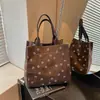 Bolsa de almuerzo de pana de gran capacidad para mujer, nuevo diseño moderno y elegante 2026, bolsa tipo tote portátil, bolsa para lonchera de estudiante