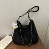 Bolsa de Ombro Transversal Casual Simples de Grande Capacidade Corrente Nicho Moda Versátil Verão 2026 Alto Valor