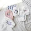 Otoño e invierno Nuevo lindo caricatura estudiante manguito protector estilo coreano anti-manchas felpa corto celebridad de internet anti-suciedad manguito protector ins moda