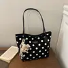 Bolso de mujer transfronterizo de gran capacidad, nueva colección otoño 2026, bolso de hombro versátil y a la moda, bolso tote moderno y casual para el trabajo y el uso diario