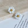 Pendientes Asimétricos de Moda Sencillos para Viajar Estilo Lindo Fresco Serie de Margaritas y Abejas Pastorales