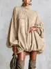 2026 Ropa de mujer europea y americana caqui cuello alto manga de farol grande bolsillo suelta corta tipo capullo
