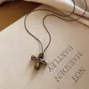Elegante y moderno collar de perlas estilo coreano, diseño elegante y único, cadena para suéter, cadena de cuello de lujo ligero vintage de alta gama para mujer