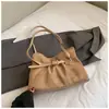 Bolso de Mano para Commuter 2025 Invierno Nuevo Moda Coreana Debajo del Brazo Gran Capacidad Hebilla de Cinturón Personalizada Bolso Tote para Mujer