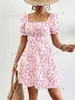 En stock vestido floral francés nuevo para mujer verano 2026 con escote cuadrado, mangas abullonadas, corte A entallador corto