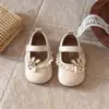 Sapatos de Couro Fofos de Coelho Princesa para Meninas 2026 Coleção Nova Primavera e Outono Solado Macio Rasos Moda Bebê Sapatos Mary Jane