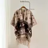 Xale de Cashmere Sintético de Alta Qualidade com Pintura a Tinta Estilo Chinês, Cachecol Quente Versátil para Viagens de Inverno, Manto Espessado