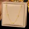 [Collar Explosiones 2] Collar simple de nicho de personalidad de gran venta con colgante de diseño con sentido de estrella de mar con textura de puntos de onda para mujer