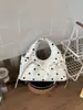 Bolsa Quadrada Pequena de Bolinhas de Alto Valor Feminina 2026 Nova Moda Ins Bolsa de Mão Ombro Bolsa Transversal Retro Tendência