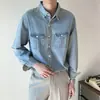 Camisa de Mezclilla Lavada Moda 2024 Viento Ligero Maduro Estilo Japonés Retro Casual Holgada Doble Bolsillo Manga Larga para Hombres y Mujeres