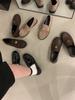 Mocasines Marrones de Gama Alta con Forro Polar Zapatos Tipo Frijol Slip-on Negros Zapatos de Una Capa Zapatos de Mujer Combinan con Todo Zapatos Británicos de Cuero