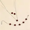Pulsera, Collar, Pendientes de Flor de Cinco Hojas de Color Acero de 13 mm de Alta Venta, No se Desvanecen, Trébol de Cinco Hojas de Nácar, Joyería de Moda Versátil, Fábrica
