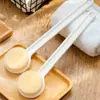 Cepillo de Baño, Rascador de Espalda, Herramienta de Limpieza para la Piel de la Espalda, Cepillo Seco para Bañarse, Cepillo Corporal con Cerdas Suaves, Mango Largo, Potente, No Necesita Asistencia