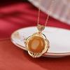 Un ciervo plata S925 plata de ley chapado en oro cera de abeja cera vieja colgante de corazón hueco huevo lujo ligero retro colgante de plata de temperamento