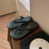 Chanclas de Verano Estilo K Celebridad de Internet Moda Pantuflas Ins Suela Gruesa Nueva Suela Suave Color Puro Zapatos de Playa para Vacaciones en la Costa para Hombres